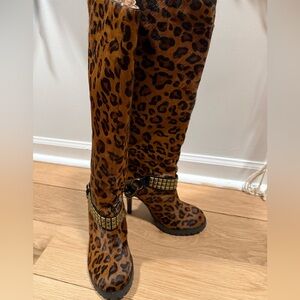 Envy Leopard Print Boots
